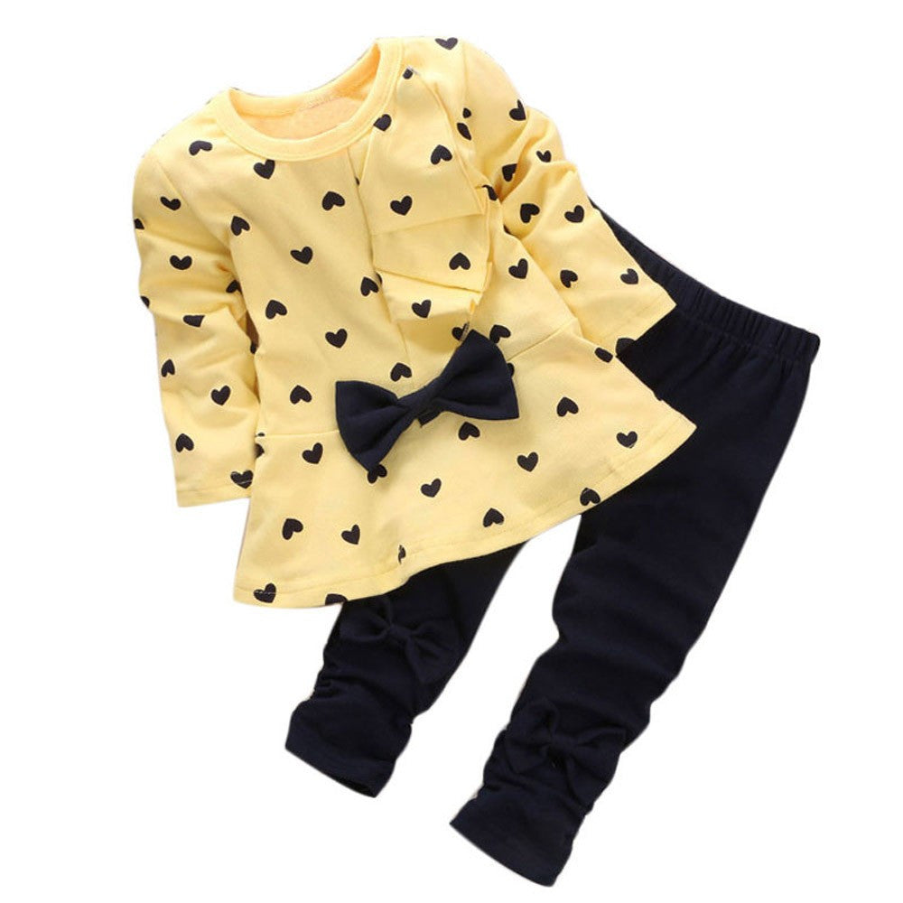 New Baby Sets Heart-Shaped Print Bow Cute Kids Set T Shirt + Pants